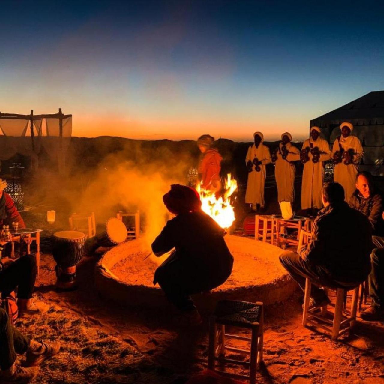 Spectacular Luxury Camp Campeggio Merzouga