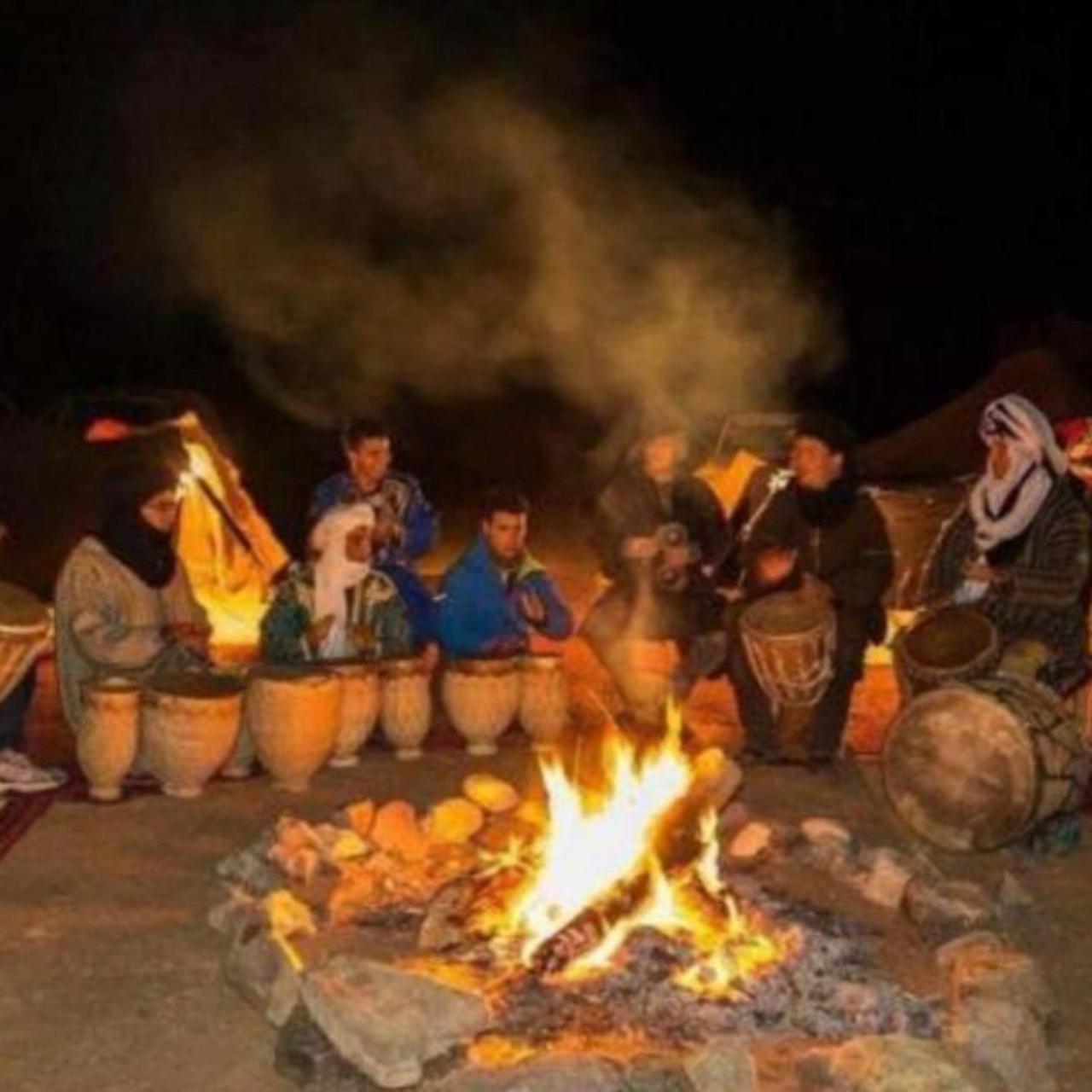 Spectacular Luxury Camp Campeggio Merzouga
